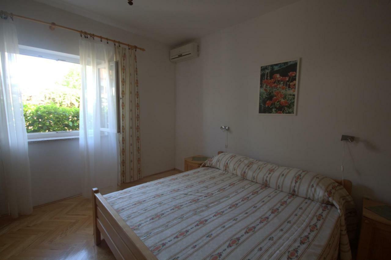 Apartments Katarina Porat Малинска Экстерьер фото
